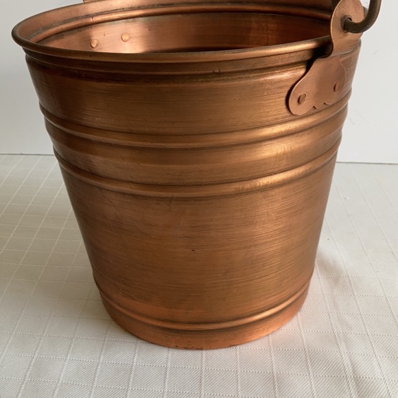 Smith & Hawken Copper hearthside bucket 2003 flower planter pot - Picture 7 of 10